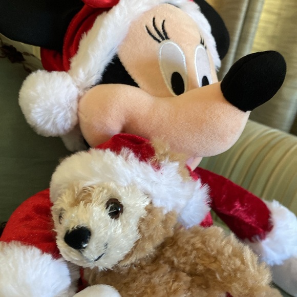 CHRISTMAS🎄DISNEY PARKS AUTHENTIC SANTA MINNIE MOUSE WITH DUFFY DISNEY BEAR NWT - Picture 9 of 17